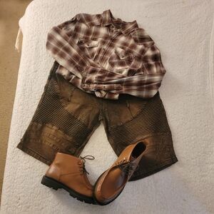 🆕️🩳Todayz Trendz Moto Denim Shorts, Sz 38 - Brown